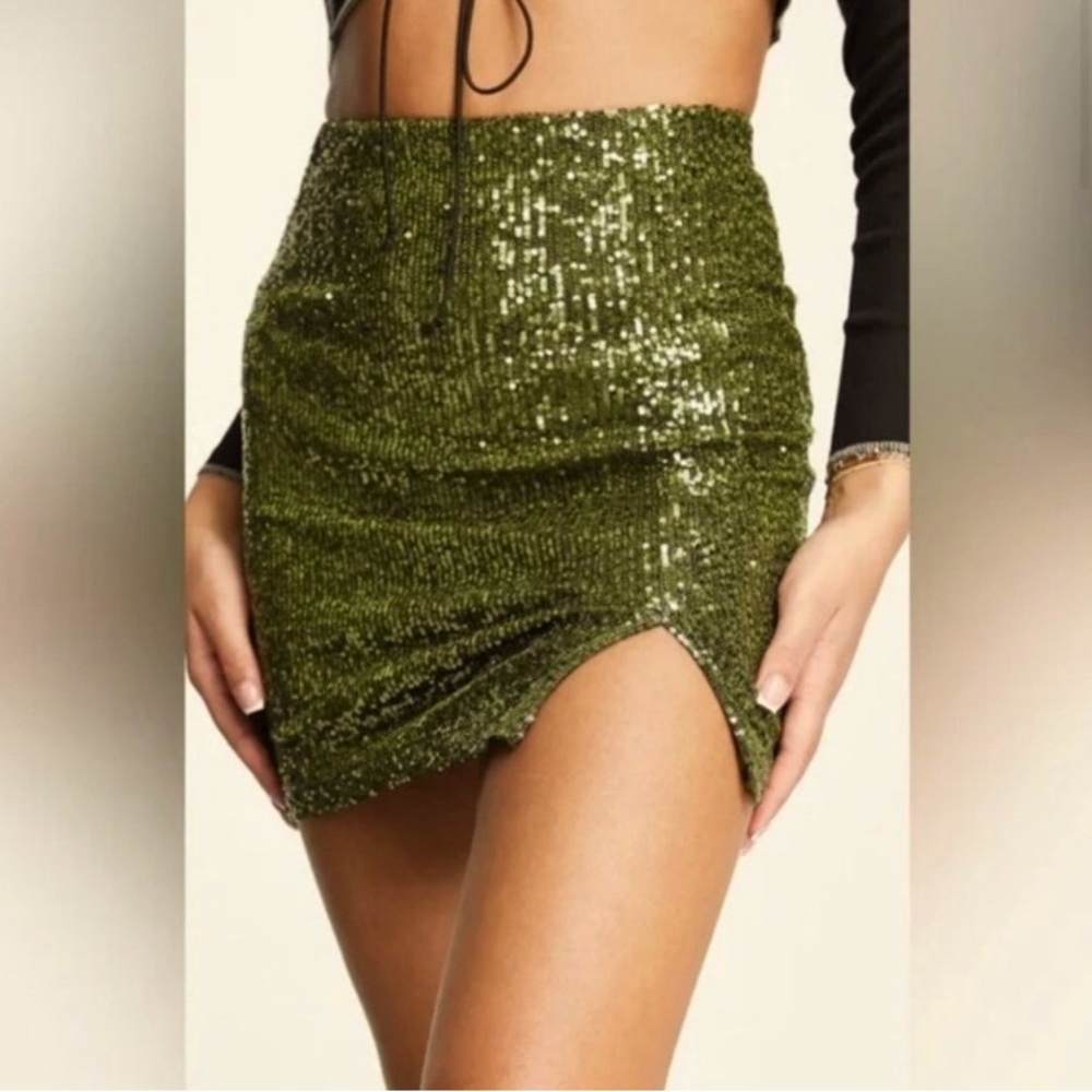 Topshop Green Sequin Lined Short Mini Skirt NWT Party, Bodycon, US size 6 UK 10